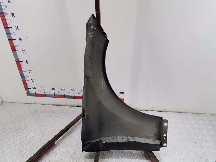 Крыло переднее левое Mercedes C-Class (W204) (2006-2015) Седан 2009г. | Фото № 5 Крыло переднее левое Mercedes C-Class (W204) (2006-2015) Седан 2009г. - Фото 5