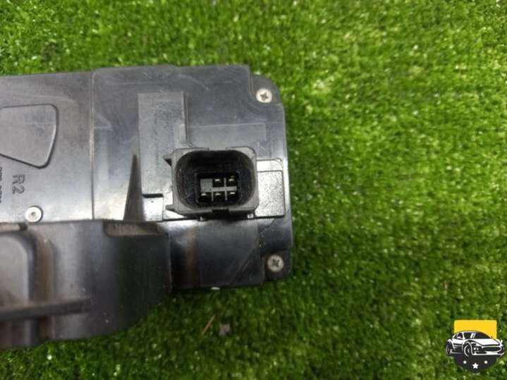 24447346 Замок двери задней правой Opel Vectra 2002г. | Фото № 2 24447346 Замок двери задней правой Opel Vectra 2002г. - Фото 2