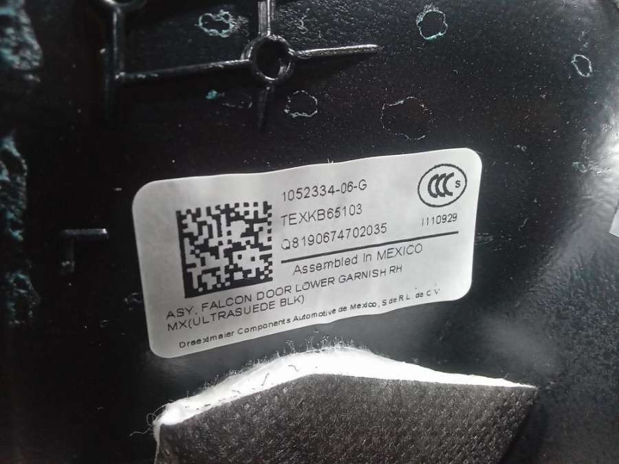 1052334 Обшивка салона Tesla Model X 2019г. | Фото № 5 1052334 Обшивка салона Tesla Model X 2019г. - Фото 5