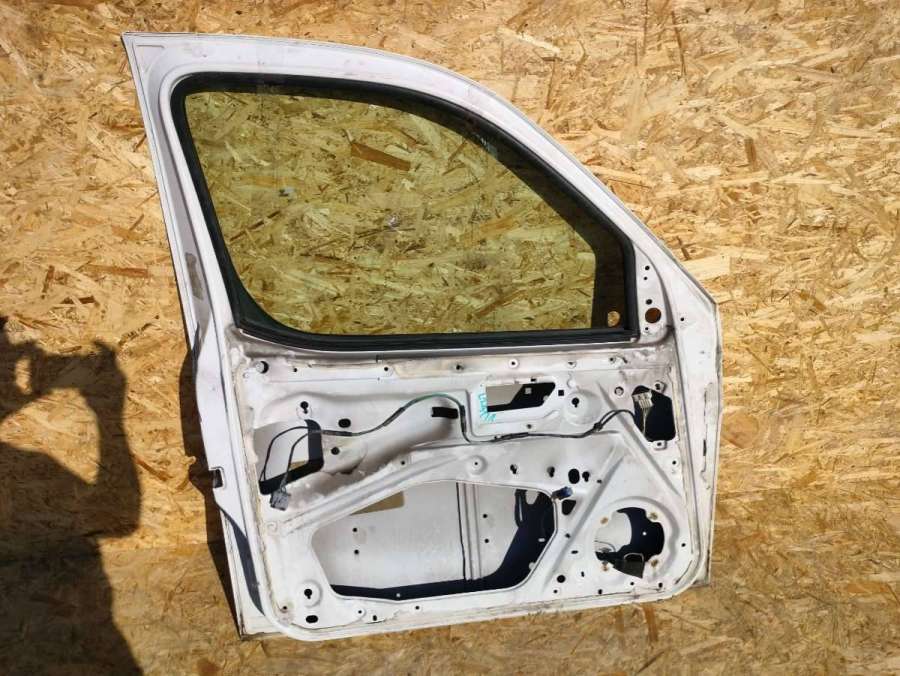 Дверь передняя левая Citroen Berlingo M59 рест. фургон 2006г. | Фото № 6 Дверь передняя левая Citroen Berlingo M59 рест. фургон 2006г. - Фото 6