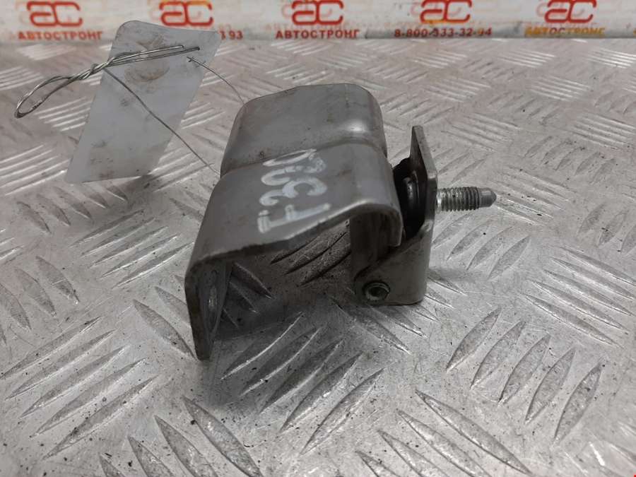 Петля крышки (двери) багажника Peugeot 307 (2001-2008) Хетчбэк 5дв. 2004г. | Фото № 2 Петля крышки (двери) багажника Peugeot 307 (2001-2008) Хетчбэк 5дв. 2004г. - Фото 2