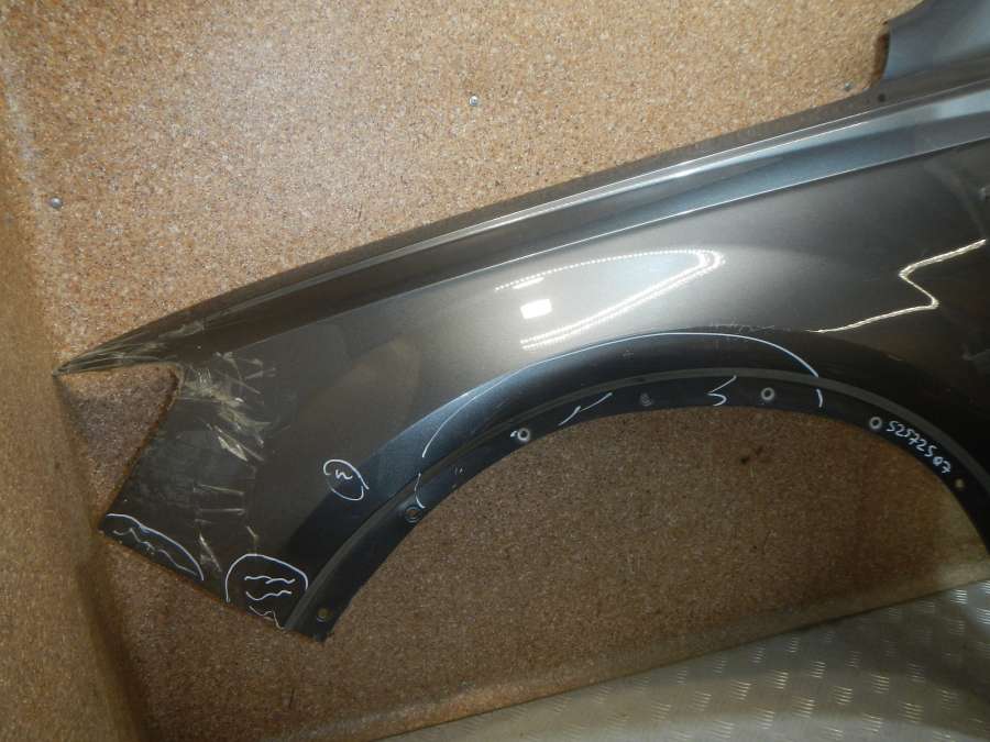 4M0821105D Крыло переднее левое Audi Q7 0000г. | Фото № 2 4M0821105D Крыло переднее левое Audi Q7 0000г. - Фото 2