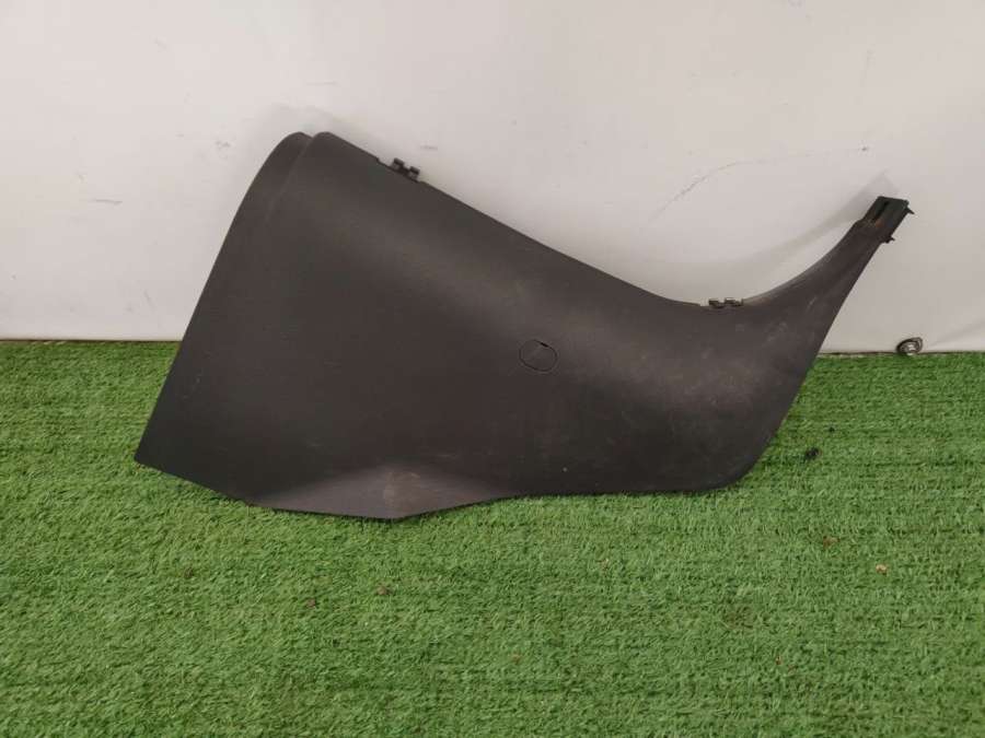 A1696800206 90020201 Обшивка стойки передней правой (накладка)  Mercedes B W245 2005г. | Фото № 1  A1696800206 90020201 Обшивка стойки передней правой (накладка)  Mercedes B W245 2005г. - Фото 1