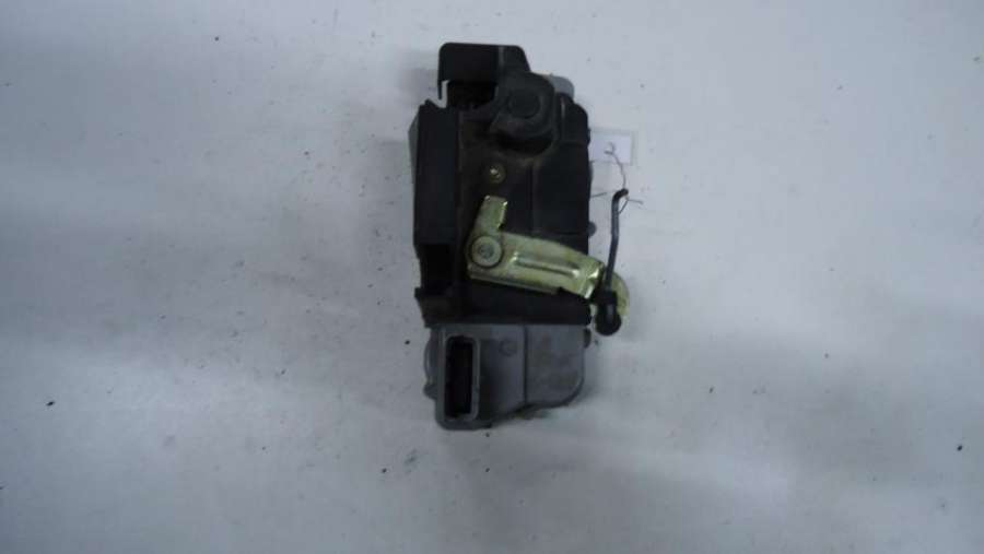 Замок двери задней правой Citroen Picasso 2000г. | Фото № 2 Замок двери задней правой Citroen Picasso 2000г. - Фото 2