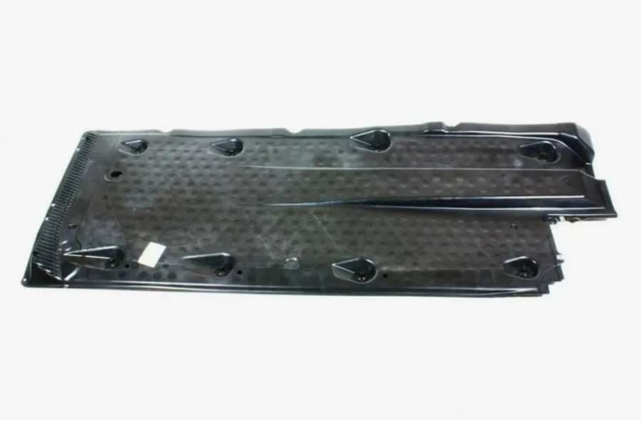 Защита днища Volkswagen Caddy (III) 2006г. | Фото № 1 Защита днища Volkswagen Caddy (III) 2006г. - Фото 1