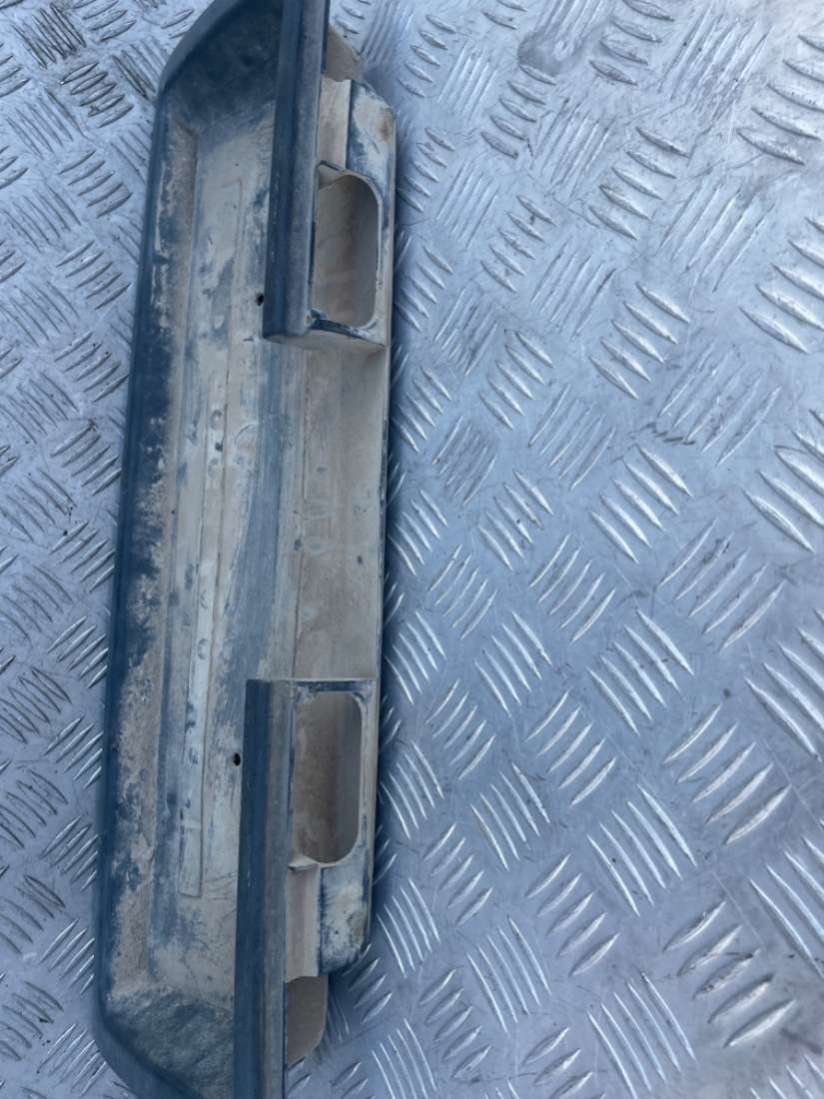 Бленда под номер Audi 100 C4 1993г. | Фото № 3 Бленда под номер Audi 100 C4 1993г. - Фото 3