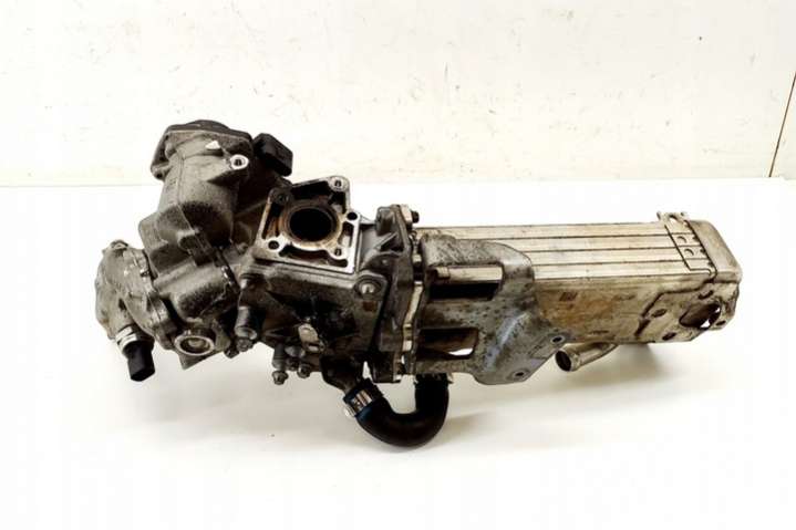 A6511420467 Радиатор EGR  Mercedes C W205/S205/205 (2014-2024) 2014г. | Фото № 8  A6511420467 Радиатор EGR  Mercedes C W205/S205/205 (2014-2024) 2014г. - Фото 8