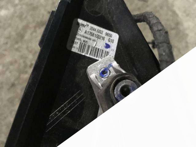 A1768100216 Зеркало наружное правое  Mercedes-Benz A W176 2014г. | Фото № 2  A1768100216 Зеркало наружное правое  Mercedes-Benz A W176 2014г. - Фото 2