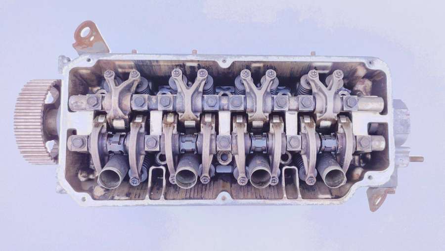 Головка блока цилиндров Mitsubishi Space Wagon 2 1996г. | Фото № 1 Головка блока цилиндров Mitsubishi Space Wagon 2 1996г. - Фото 1