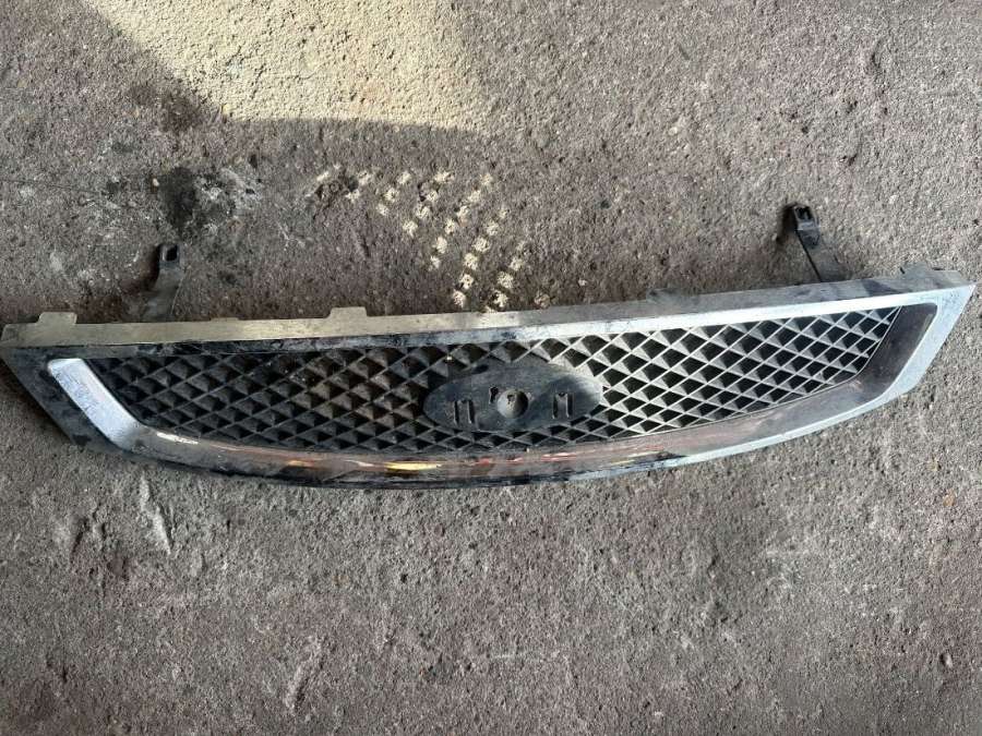 4S418200 Решетка радиатора Ford Focus 2 2006г. | Фото № 1 4S418200 Решетка радиатора Ford Focus 2 2006г. - Фото 1