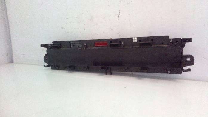 8200461294H Щиток приборов (приборная панель) Renault Scenic 2 поколение (2003-2006) 2003г. | Фото № 5 8200461294H Щиток приборов (приборная панель) Renault Scenic 2 поколение (2003-2006) 2003г. - Фото 5