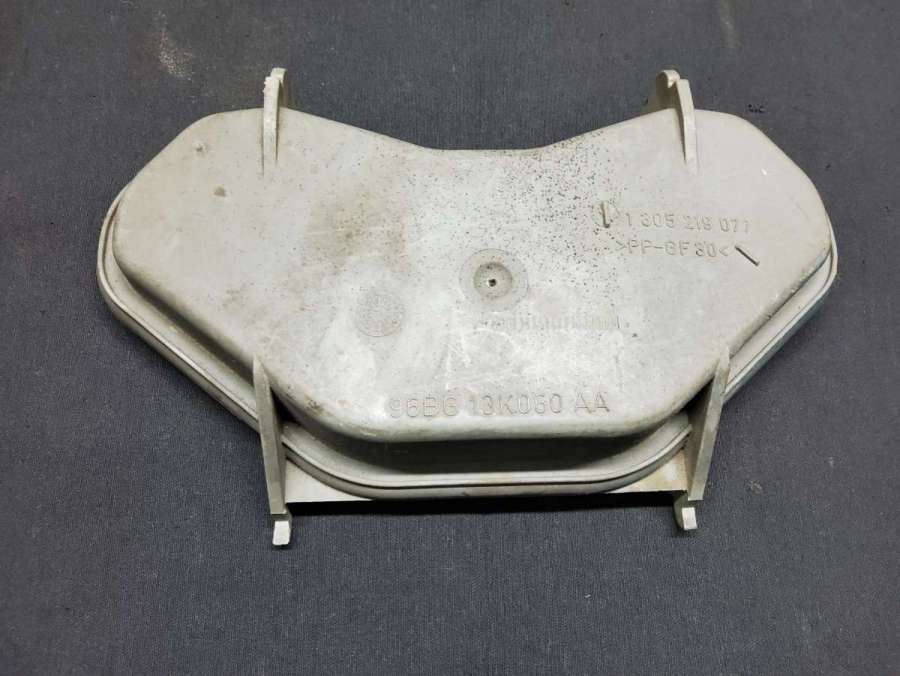 96BG13K060AA Заглушки (прочее) Ford Mondeo 2 1996г. | Фото № 1 96BG13K060AA Заглушки (прочее) Ford Mondeo 2 1996г. - Фото 1