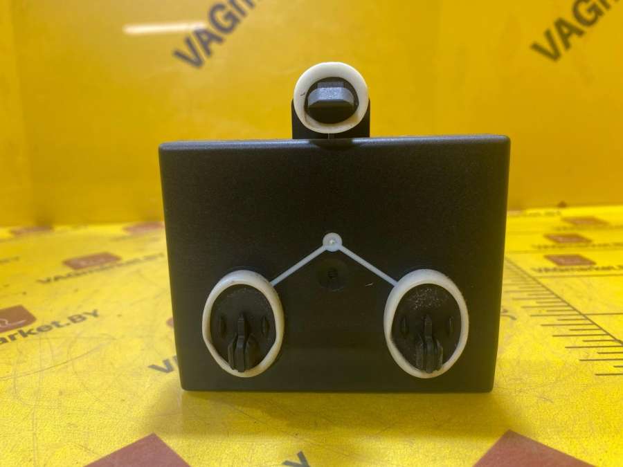 4F0959792T Блок управления двери Audi Audi Q7 4L рест. 2013 0000г. | Фото № 3 4F0959792T Блок управления двери Audi Audi Q7 4L рест. 2013 0000г. - Фото 3