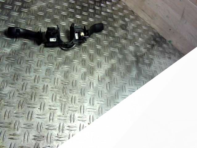 Переключатель подрулевой (стрекоза) BMW 5 E39 (1996 - 2003) Универсал 1997г. | Фото № 2 Переключатель подрулевой (стрекоза) BMW 5 E39 (1996 - 2003) Универсал 1997г. - Фото 2