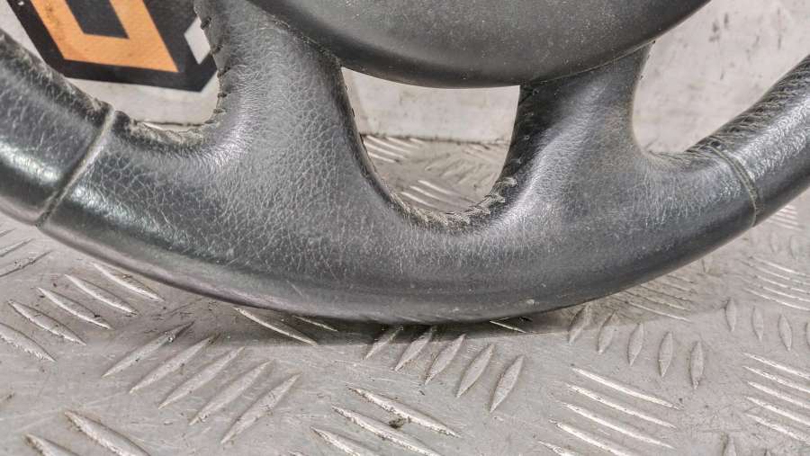 Руль Renault Laguna 2003г. | Фото № 4 Руль Renault Laguna 2003г. - Фото 4