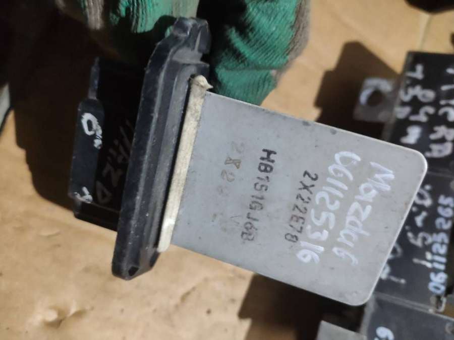 HM420040B Сопротивление печки Mazda 2 DY 2003г. | Фото № 4 HM420040B Сопротивление печки Mazda 2 DY 2003г. - Фото 4