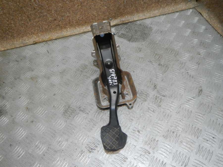 1K1721057AL Педаль тормоза Skoda Yeti 0000г. | Фото № 1 1K1721057AL Педаль тормоза Skoda Yeti 0000г. - Фото 1