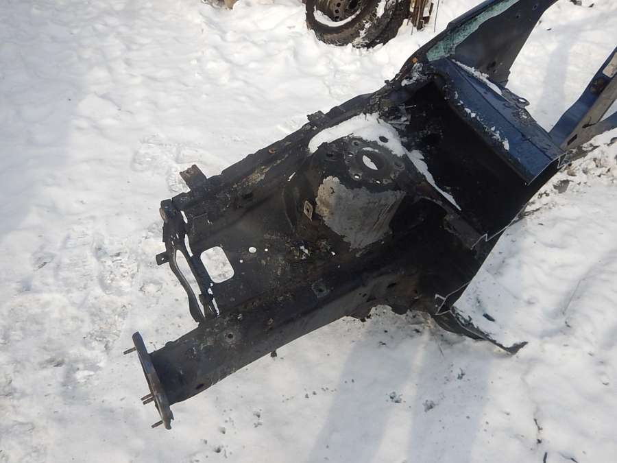 1717877 Лонжерон передний правый  Ford Focus 0000г. | Фото № 3  1717877 Лонжерон передний правый  Ford Focus 0000г. - Фото 3