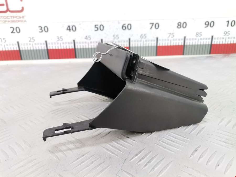 9637031977 Пепельница передняя Peugeot 307 (2001-2008) Универсал 2003г. | Фото № 2 9637031977 Пепельница передняя Peugeot 307 (2001-2008) Универсал 2003г. - Фото 2