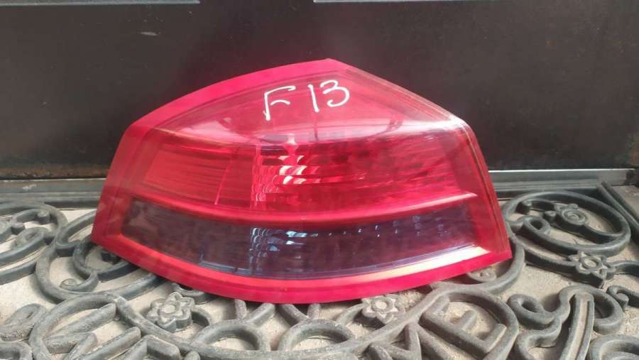 Фонарь задний левый Renault Vel Satis 2003г. | Фото № 1 Фонарь задний левый Renault Vel Satis 2003г. - Фото 1