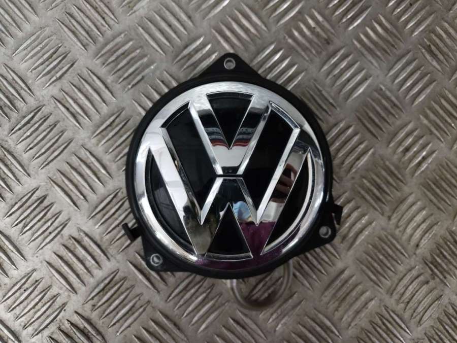 3g5827469f Ручка крышки багажника  Volkswagen Passat B8 2015г. | Фото № 1  3g5827469f Ручка крышки багажника  Volkswagen Passat B8 2015г. - Фото 1
