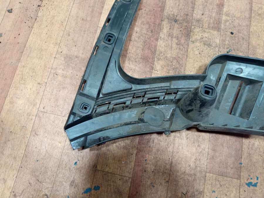 08620567 Кронштейн крепления бампера заднего Volvo XC90 внедорожник 2005г. | Фото № 3 08620567 Кронштейн крепления бампера заднего Volvo XC90 внедорожник 2005г. - Фото 3