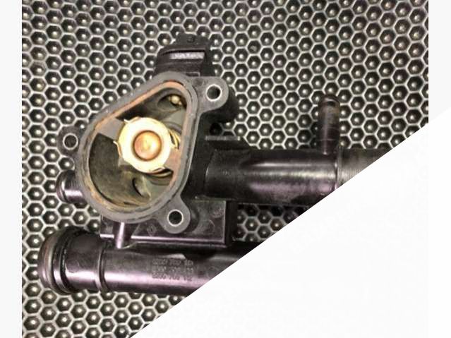 8200709149 8200709122 8200709142 Корпус термостата Renault Espace 2005г. | Фото № 2 8200709149 8200709122 8200709142 Корпус термостата Renault Espace 2005г. - Фото 2