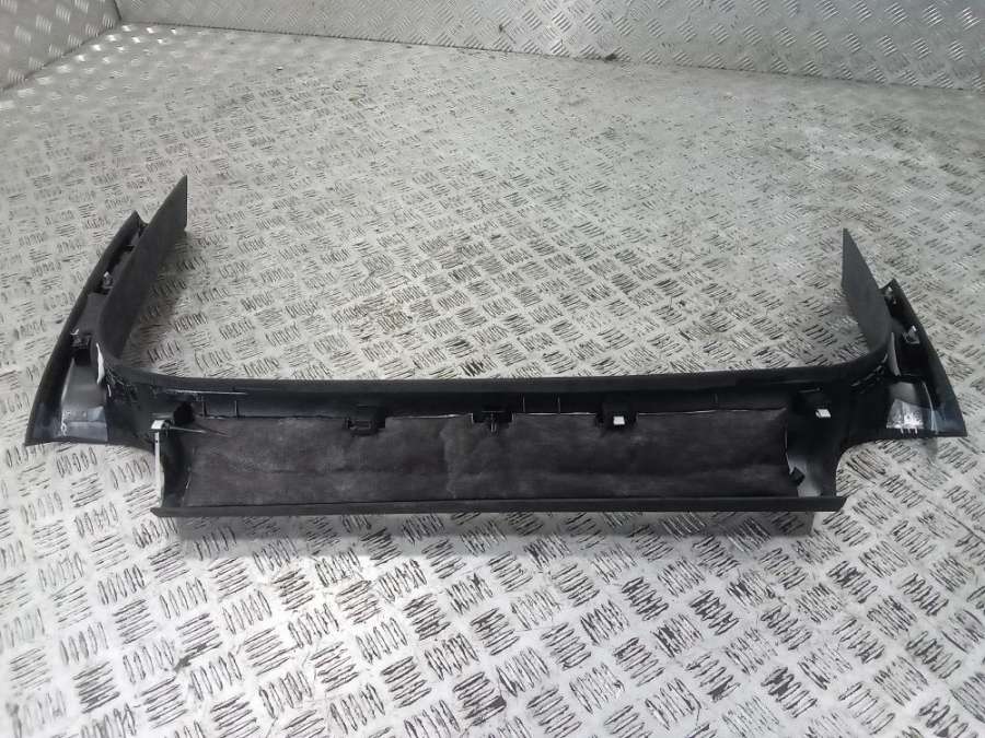 1052334 Обшивка салона Tesla Model X 2019г. | Фото № 4 1052334 Обшивка салона Tesla Model X 2019г. - Фото 4