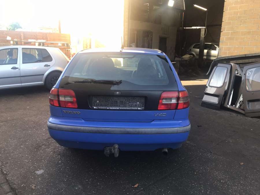 Переключатель дворников (стеклоочистителя) Volvo S40 V40 1 (1996-2004) Универсал 2000г. | Фото № 11 Переключатель дворников (стеклоочистителя) Volvo S40 V40 1 (1996-2004) Универсал 2000г. - Фото 11