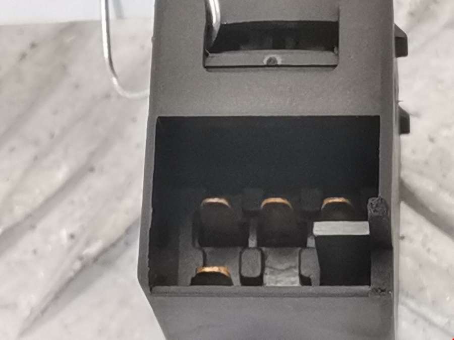 3B0959855B Кнопка стеклоподъемника Volkswagen Passat 5 (1996-2000) Универсал 1998г. | Фото № 4 3B0959855B Кнопка стеклоподъемника Volkswagen Passat 5 (1996-2000) Универсал 1998г. - Фото 4