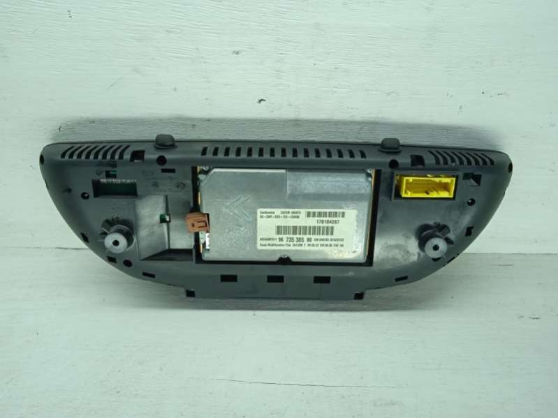 9673538580 Щиток приборов (приборная панель) Citroen C8 Минивэн 2010г. | Фото № 2 9673538580 Щиток приборов (приборная панель) Citroen C8 Минивэн 2010г. - Фото 2