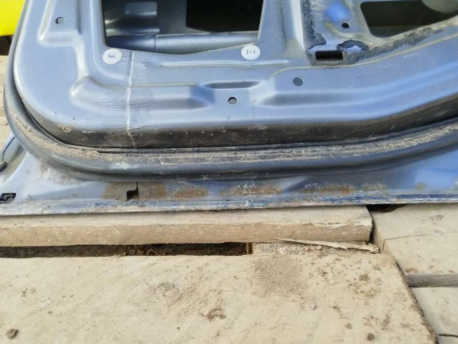 Дверь задняя правая Mitsubishi Space Star Минивэн 2000г. | Фото № 1 Дверь задняя правая Mitsubishi Space Star Минивэн 2000г. - Фото 1