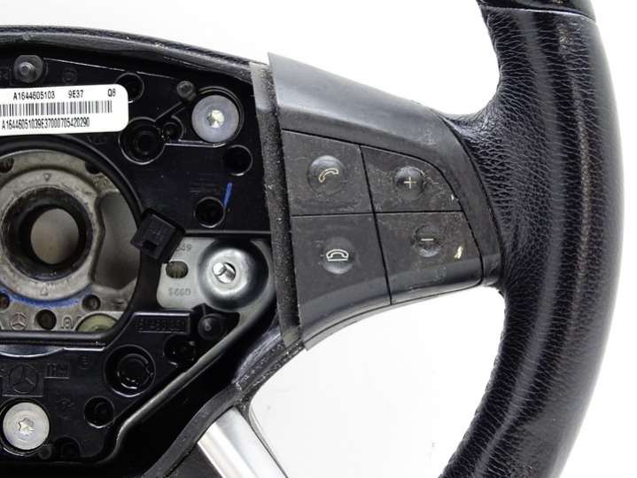 A1644605103 Руль  Mercedes ML W164 (2005-2008) 2005г. | Фото № 2  A1644605103 Руль  Mercedes ML W164 (2005-2008) 2005г. - Фото 2