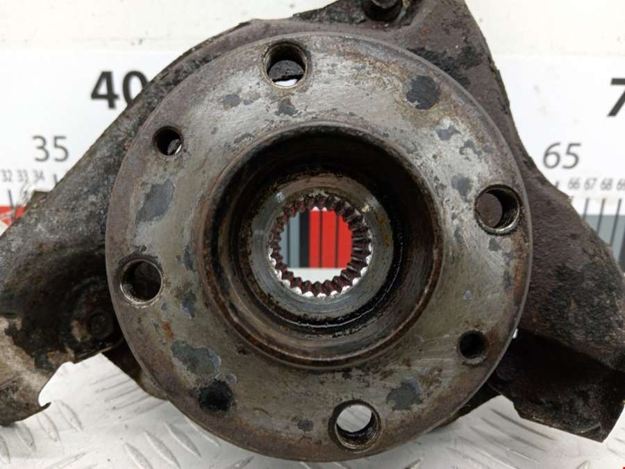Ступица (кулак цапфа) передняя левая Fiat Stilo (192) (2001-2007) Хетчбэк 3дв. 2001г. | Фото № 2 Ступица (кулак цапфа) передняя левая Fiat Stilo (192) (2001-2007) Хетчбэк 3дв. 2001г. - Фото 2