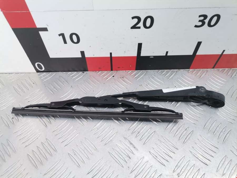 3M51R17526AA Поводок стеклоочистителя заднего Ford C-MAX 1 (2003-2010) Минивэн 2004г. | Фото № 3 3M51R17526AA Поводок стеклоочистителя заднего Ford C-MAX 1 (2003-2010) Минивэн 2004г. - Фото 3