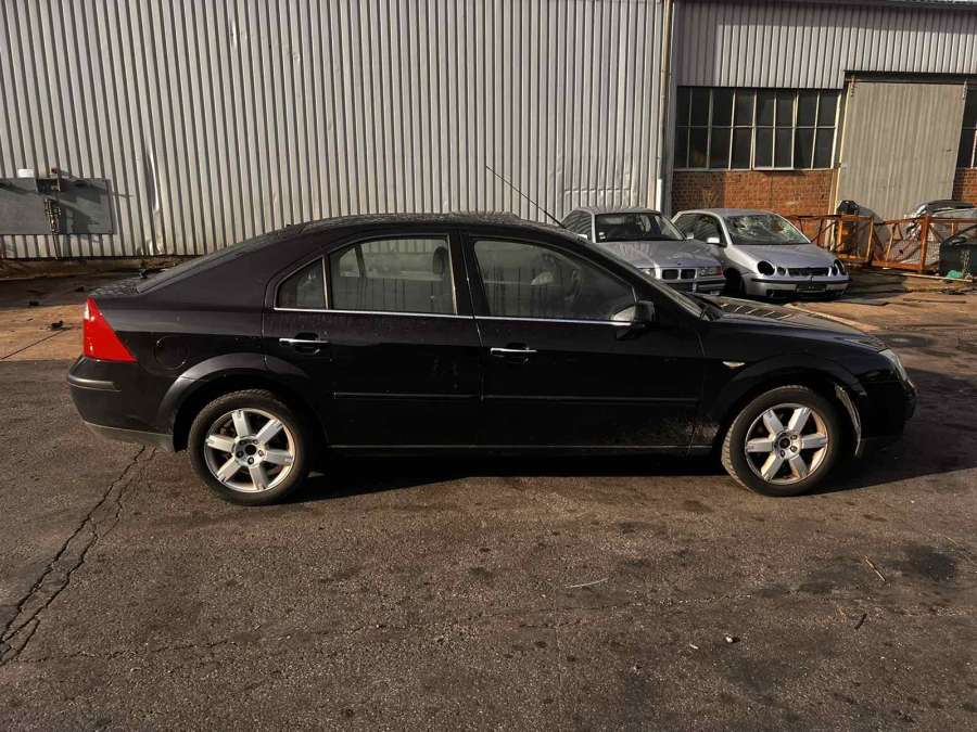 Ступица (кулак цапфа) задняя правая Ford Mondeo 3 (2000-2007) Хетчбэк 5дв. 2004г. | Фото № 13 Ступица (кулак цапфа) задняя правая Ford Mondeo 3 (2000-2007) Хетчбэк 5дв. 2004г. - Фото 13