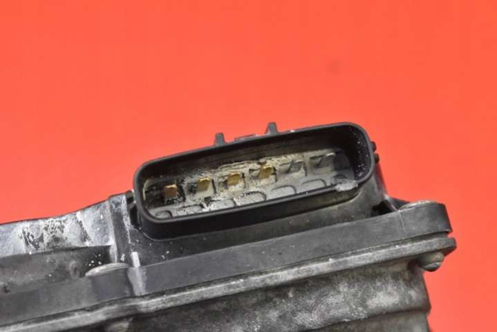 RF7J136B0D Моновпрыск Mazda 2 поколение (007-010) 2007г. | Фото № 8 RF7J136B0D Моновпрыск Mazda 2 поколение (007-010) 2007г. - Фото 8