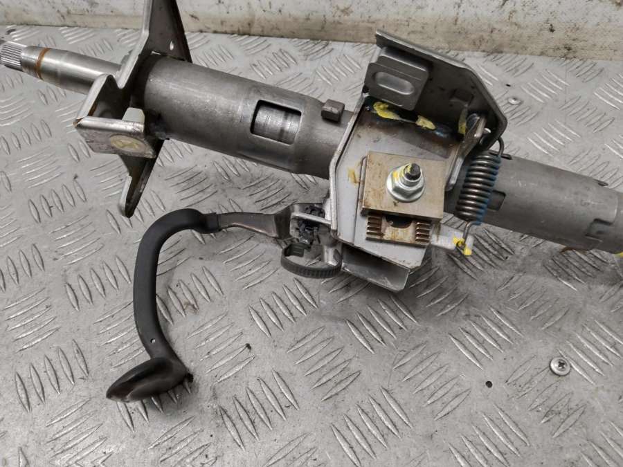 Рулевая колонка  Kia Sportage 2004г. | Фото № 3   Рулевая колонка  Kia Sportage 2004г. - Фото 3