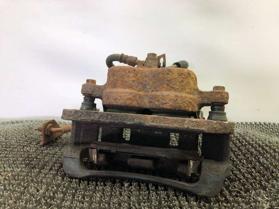 Суппорт передний левый Kia Sorento внедорожник 2005г. | Фото № 4 Суппорт передний левый Kia Sorento внедорожник 2005г. - Фото 4