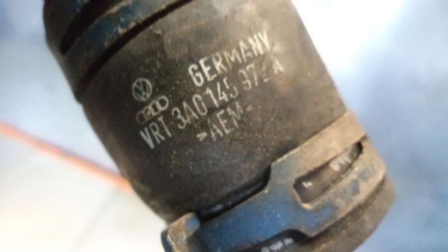 7M0145958F 95VW10C352BC 3A0145972A Патрубок интеркулера  Volkswagen Sharan 1 поколение 1996г. | Фото № 5  7M0145958F 95VW10C352BC 3A0145972A Патрубок интеркулера  Volkswagen Sharan 1 поколение 1996г. - Фото 5