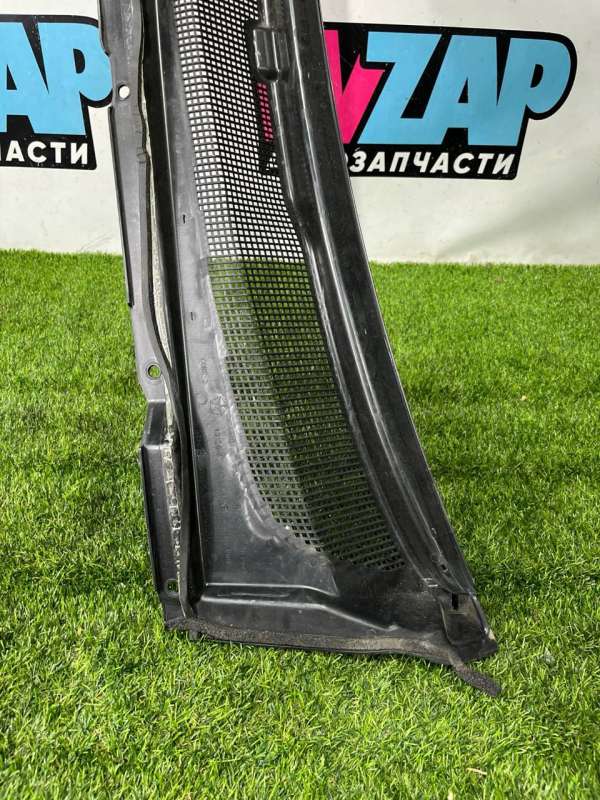 68299452AB Дождевик  RAM 1500 2019г. | Фото № 4  68299452AB Дождевик  RAM 1500 2019г. - Фото 4