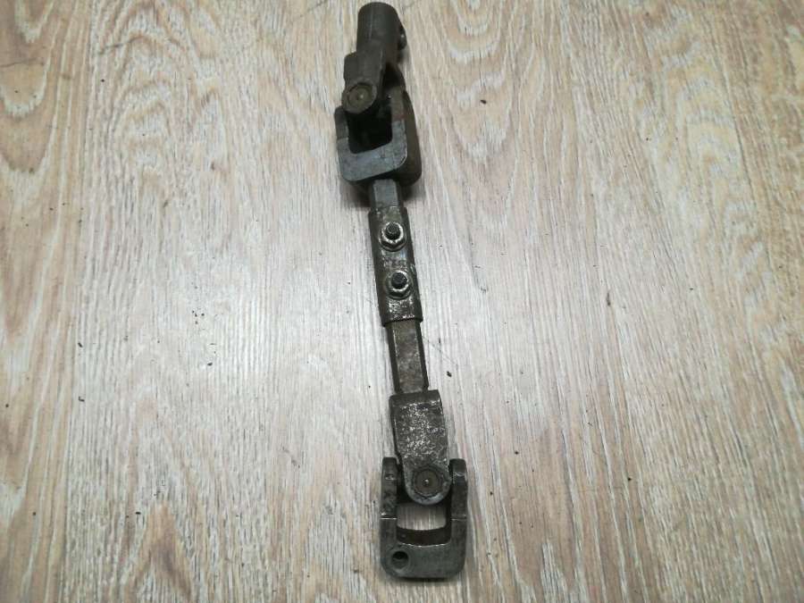 1H0419955 Рулевой карданчик  Volkswagen Golf 3 поколение (1991-1998) 1994г. | Фото № 2  1H0419955 Рулевой карданчик  Volkswagen Golf 3 поколение (1991-1998) 1994г. - Фото 2