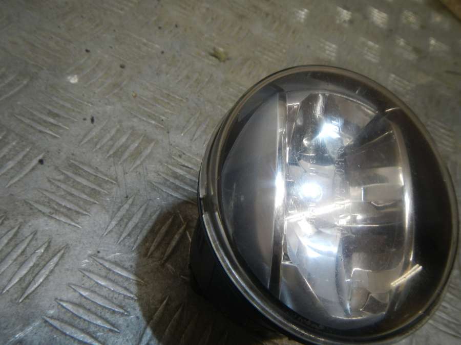 81220480518122048050 Фара противотуманная левая  Toyota Land Cruiser 0000г. | Фото № 2  81220480518122048050 Фара противотуманная левая  Toyota Land Cruiser 0000г. - Фото 2