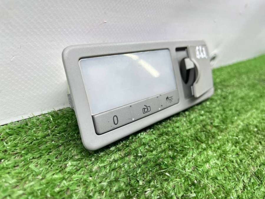 7L6947291 Фонарь салона (плафон) Volkswagen Touareg 1 2005г. | Фото № 3 7L6947291 Фонарь салона (плафон) Volkswagen Touareg 1 2005г. - Фото 3