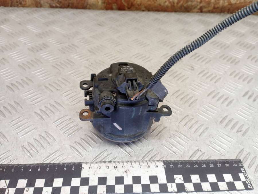 Фара противотуманная левая Renault Laguna 2 универсал 2006г. | Фото № 3 Фара противотуманная левая Renault Laguna 2 универсал 2006г. - Фото 3