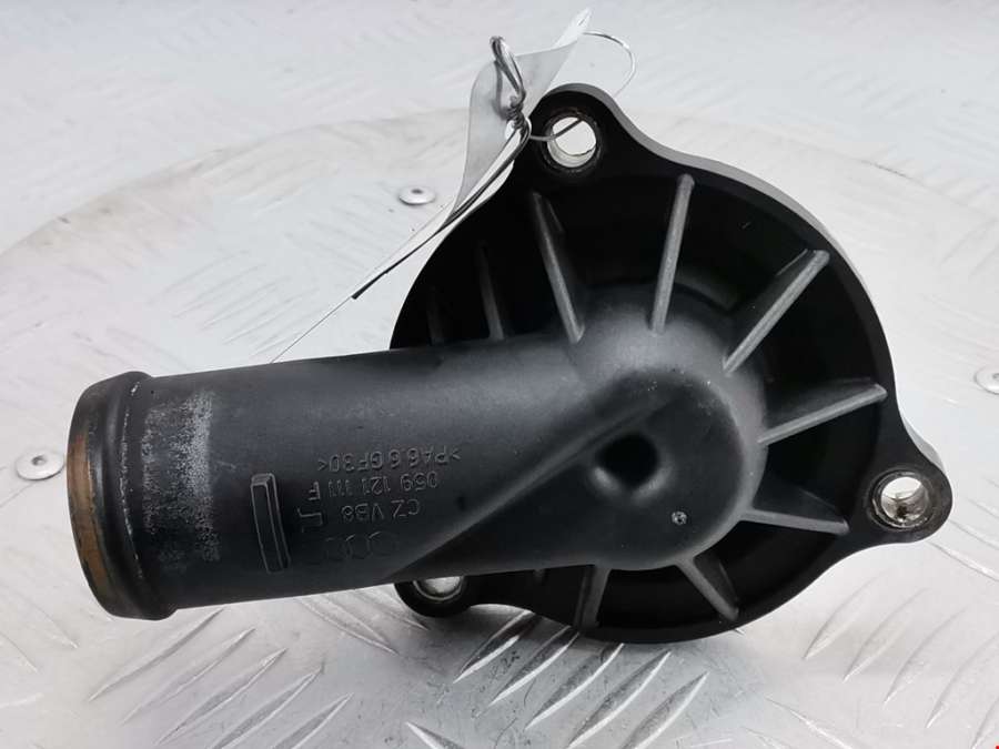 059121111F Корпус термостата Audi A4 B7 (2004-2009) Универсал 2005г. | Фото № 3 059121111F Корпус термостата Audi A4 B7 (2004-2009) Универсал 2005г. - Фото 3