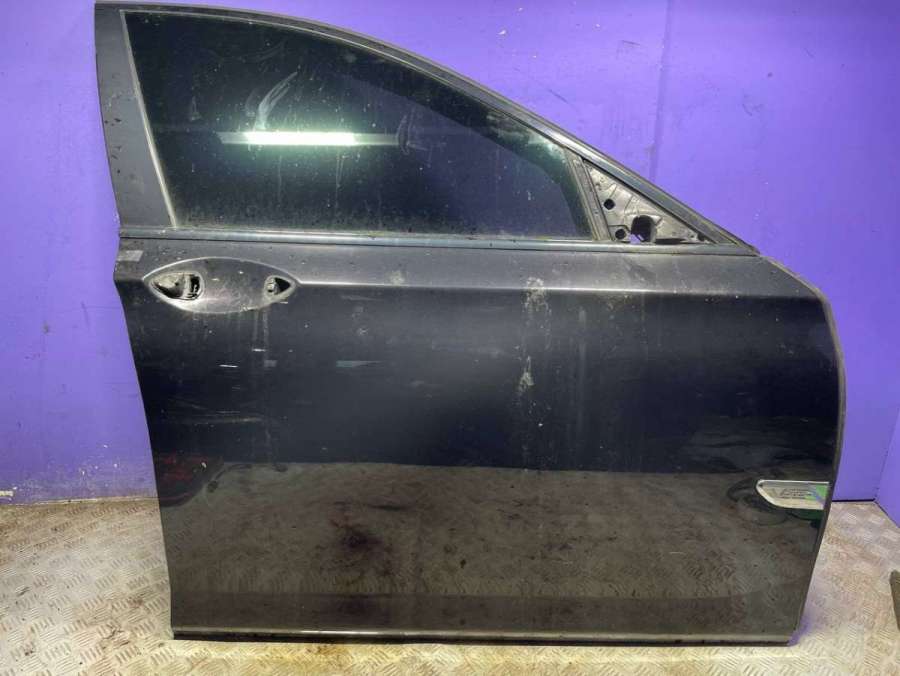 Петля двери передней правой BMW 7 F01/F02 Седан 2013г. | Фото № 1 Петля двери передней правой BMW 7 F01/F02 Седан 2013г. - Фото 1