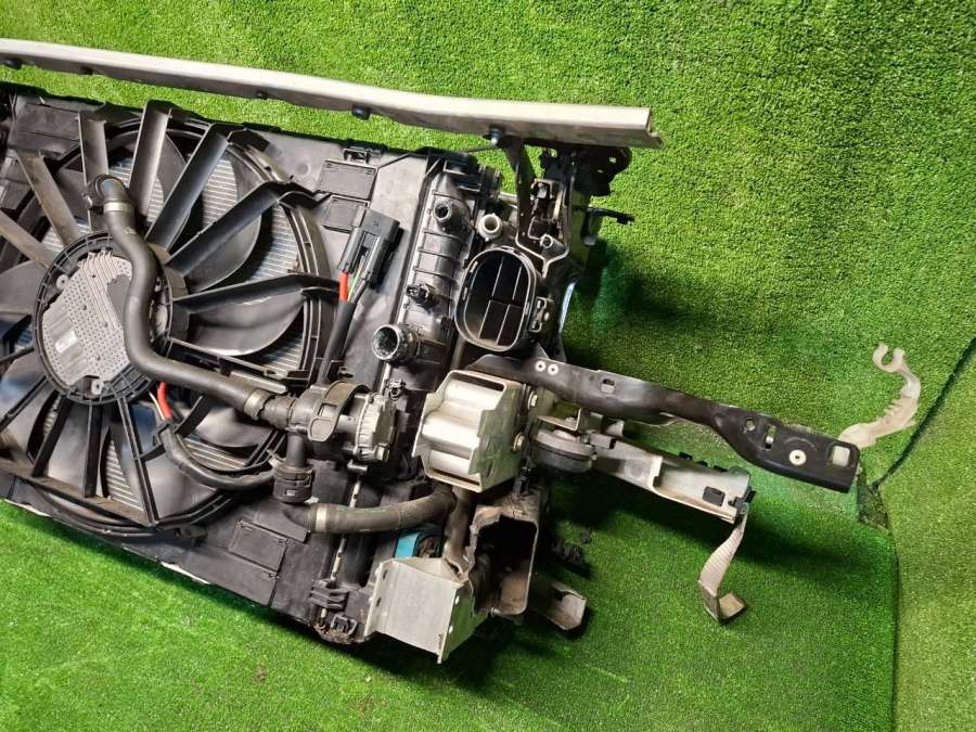 867094086196288617088 Панель передняя (телевизор) BMW 5 G30/G31 2018г. | Фото № 9 867094086196288617088 Панель передняя (телевизор) BMW 5 G30/G31 2018г. - Фото 9