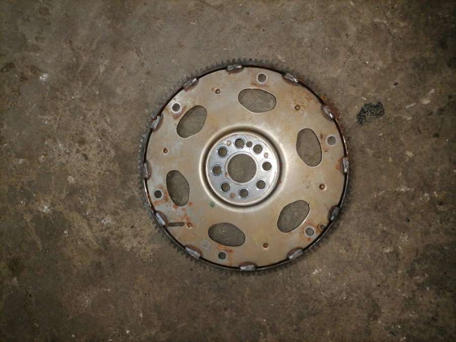 112286121448612144 Маховик BMW X3 G01 внедорожник 2018г. | Фото № 1 112286121448612144 Маховик BMW X3 G01 внедорожник 2018г. - Фото 1