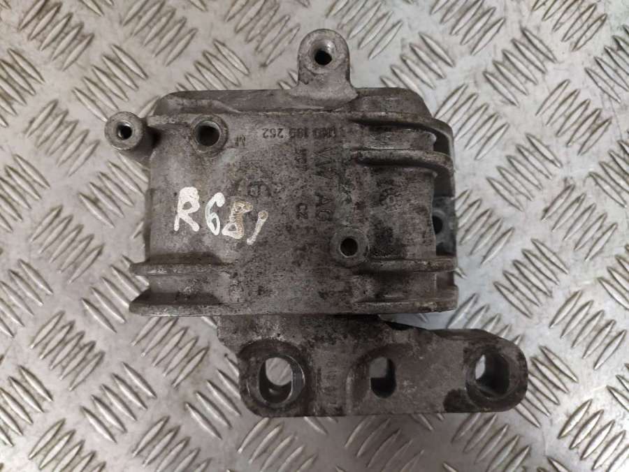 Подушка двигателя Volkswagen Passat B6 2006г. | Фото № 2 Подушка двигателя Volkswagen Passat B6 2006г. - Фото 2